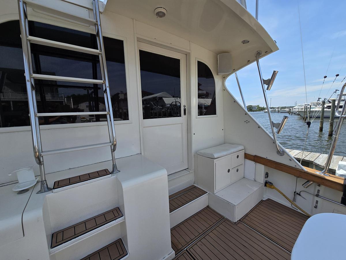 Used 1988 46' Post 46 Convertible | 46ft