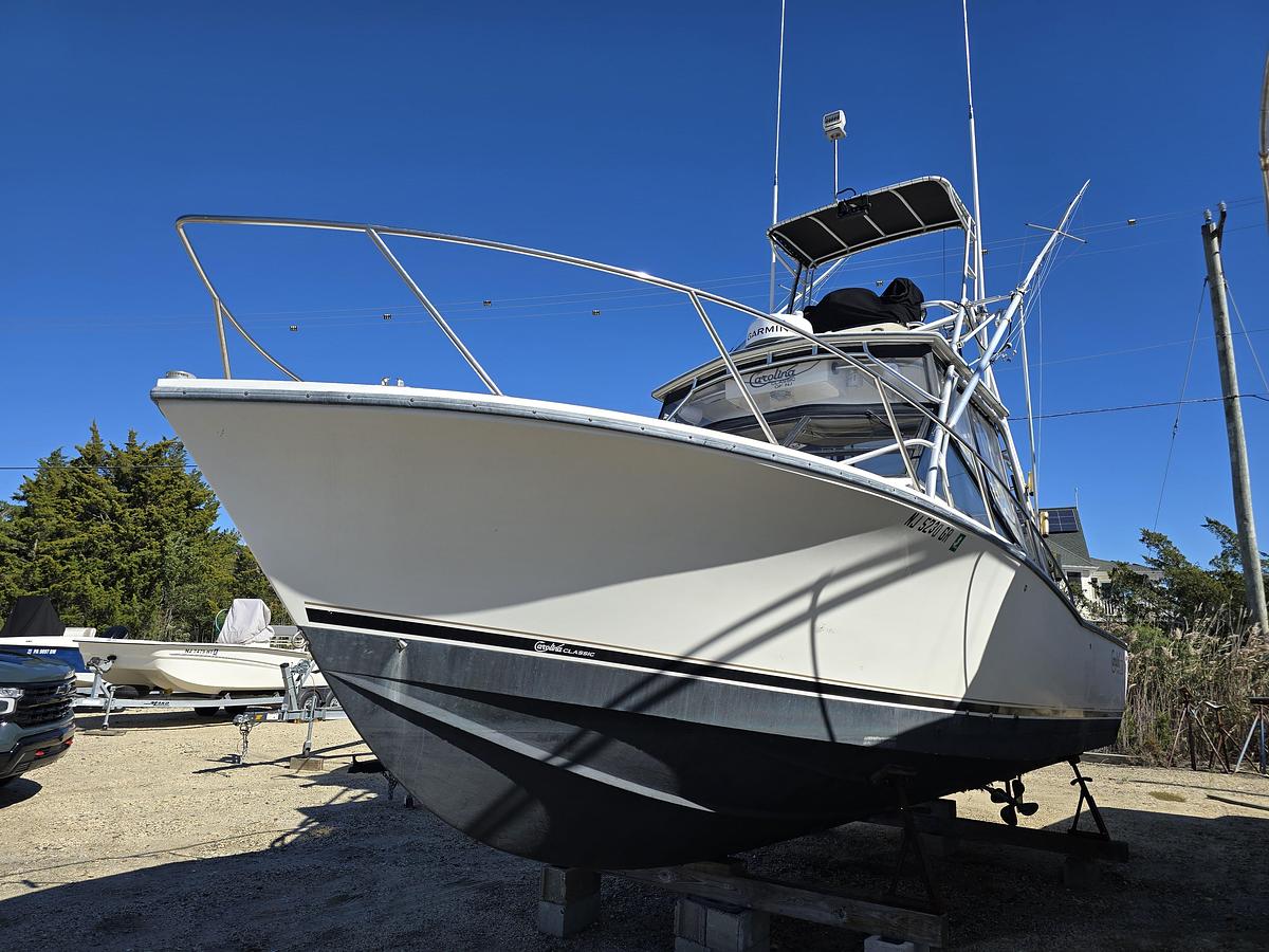 Used 2002 Carolina Classic 28 Express | 28ft