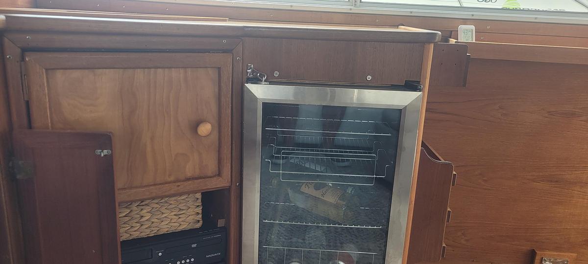 Used 1988 Jersey 36 Convertible Sportfisherman | 36ft