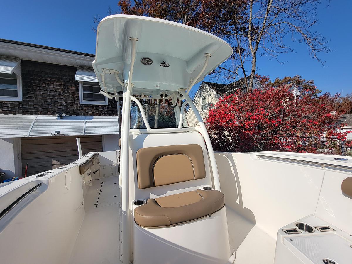 Used 2021 Sea Born SX239 Offshore | 23ft