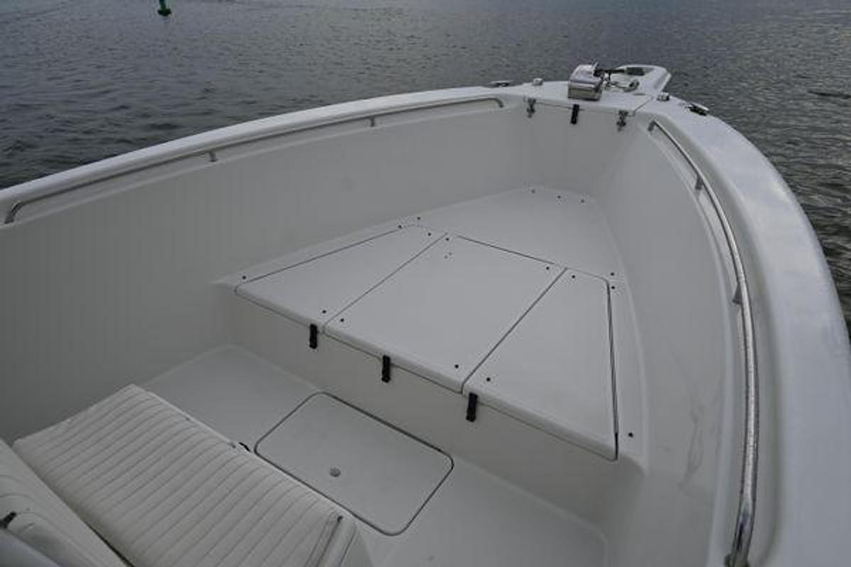 Used 2002 Triton 2895 CC | 28ft