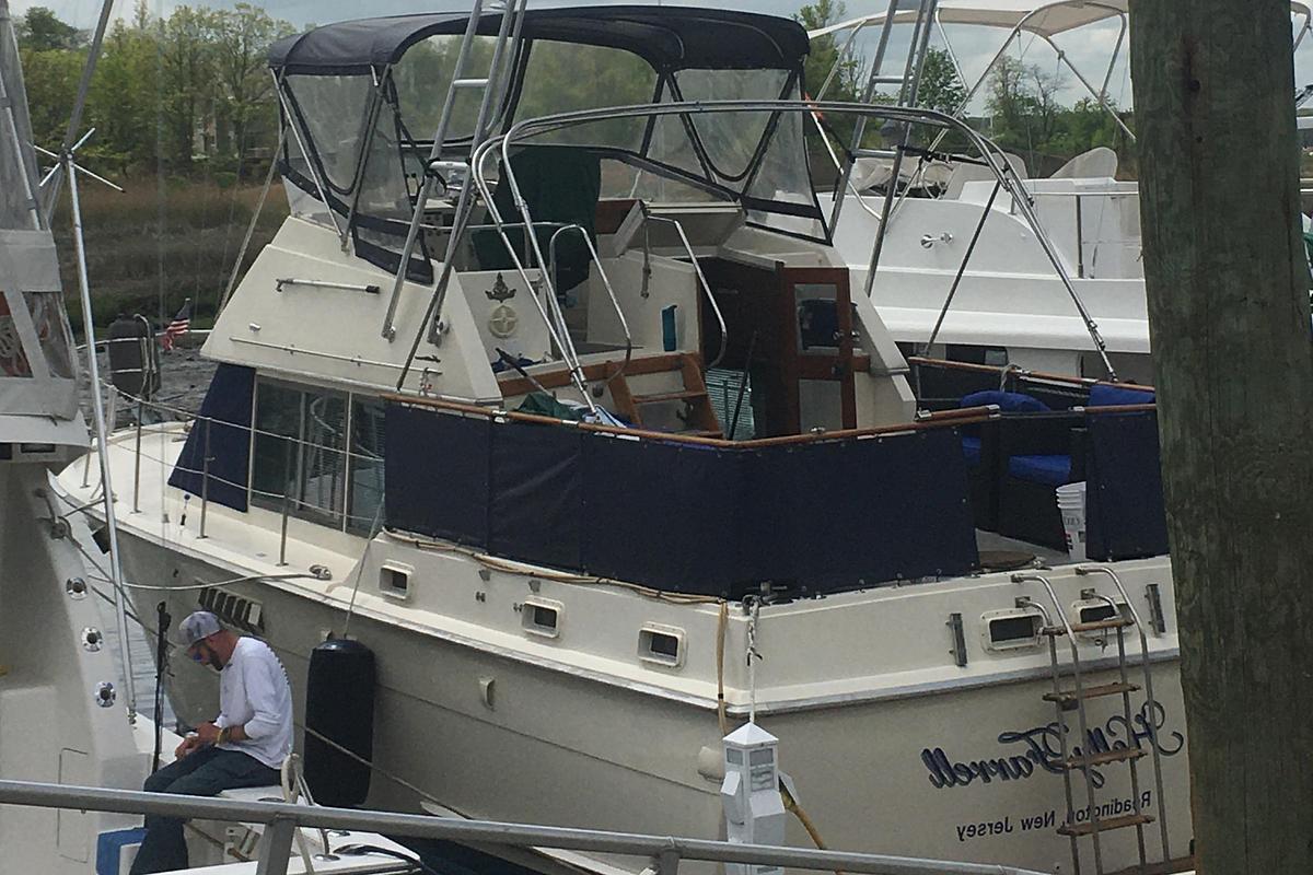 Used 1976 Hatteras 38 DC | 38ft