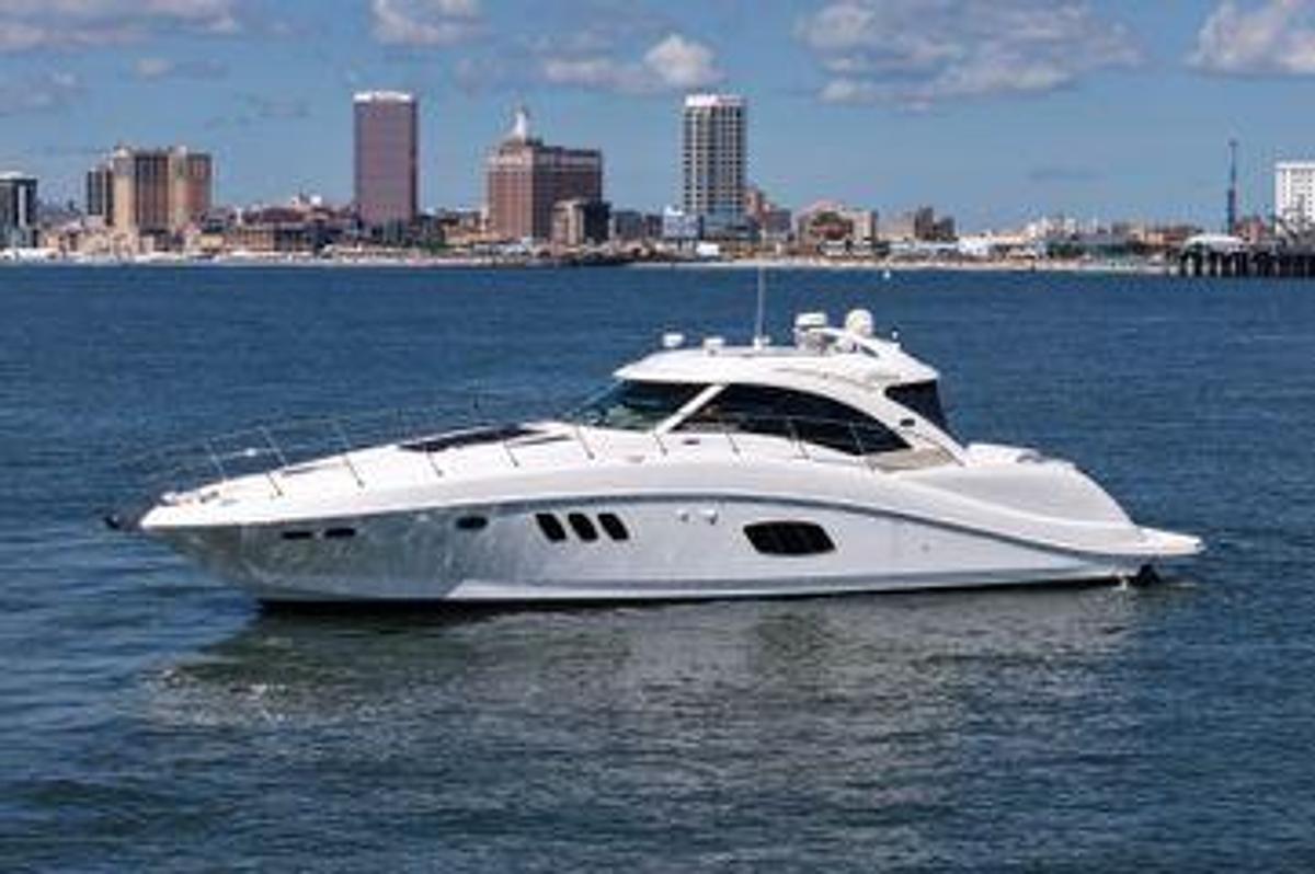 Used 2008 55' Sea Ray 550 Sundancer | 55ft