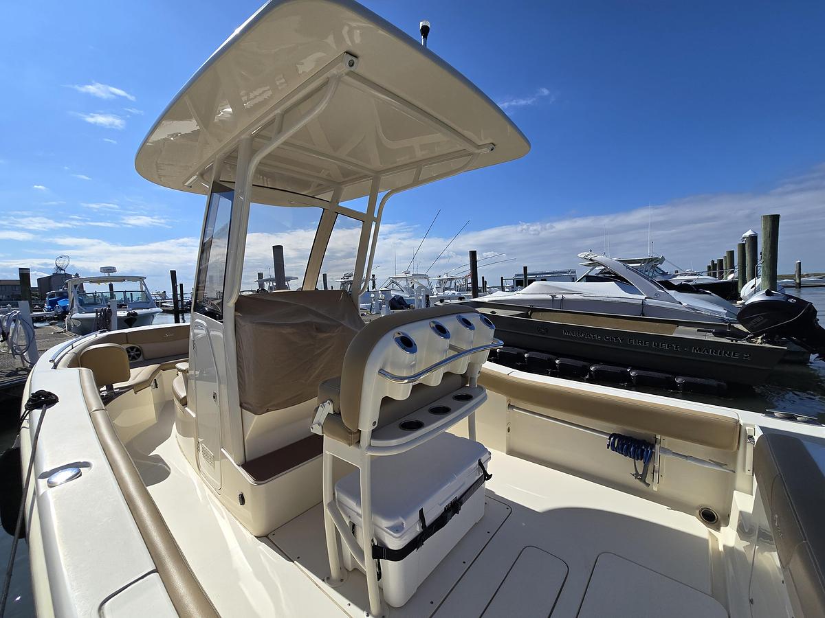 Used 2019 23' Scout 235 XSF | 23ft