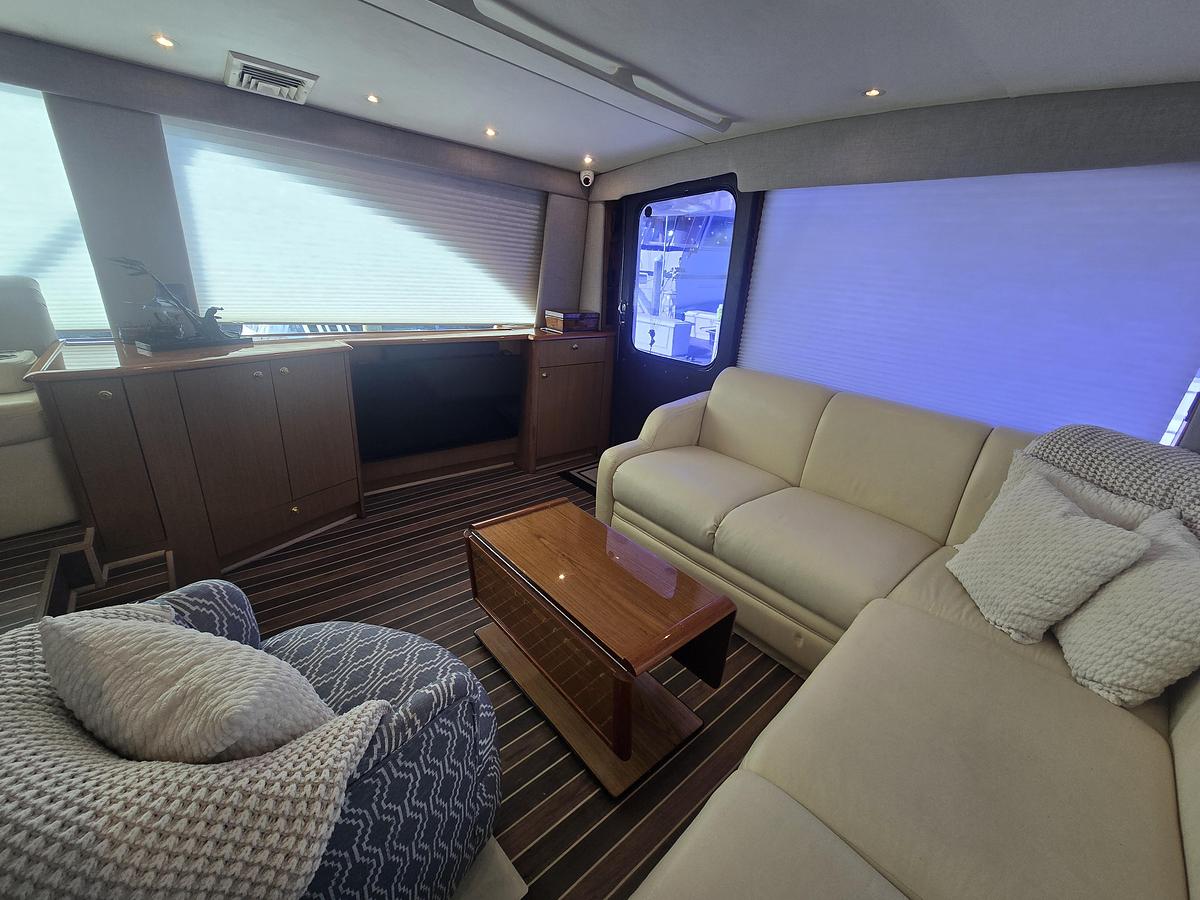 Used 2002 52' Ocean Yachts 52 Super Sport | 52ft