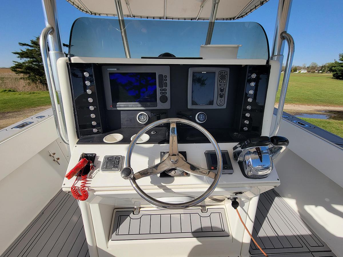Used 1996 Venture 34 Center Console | 34ft