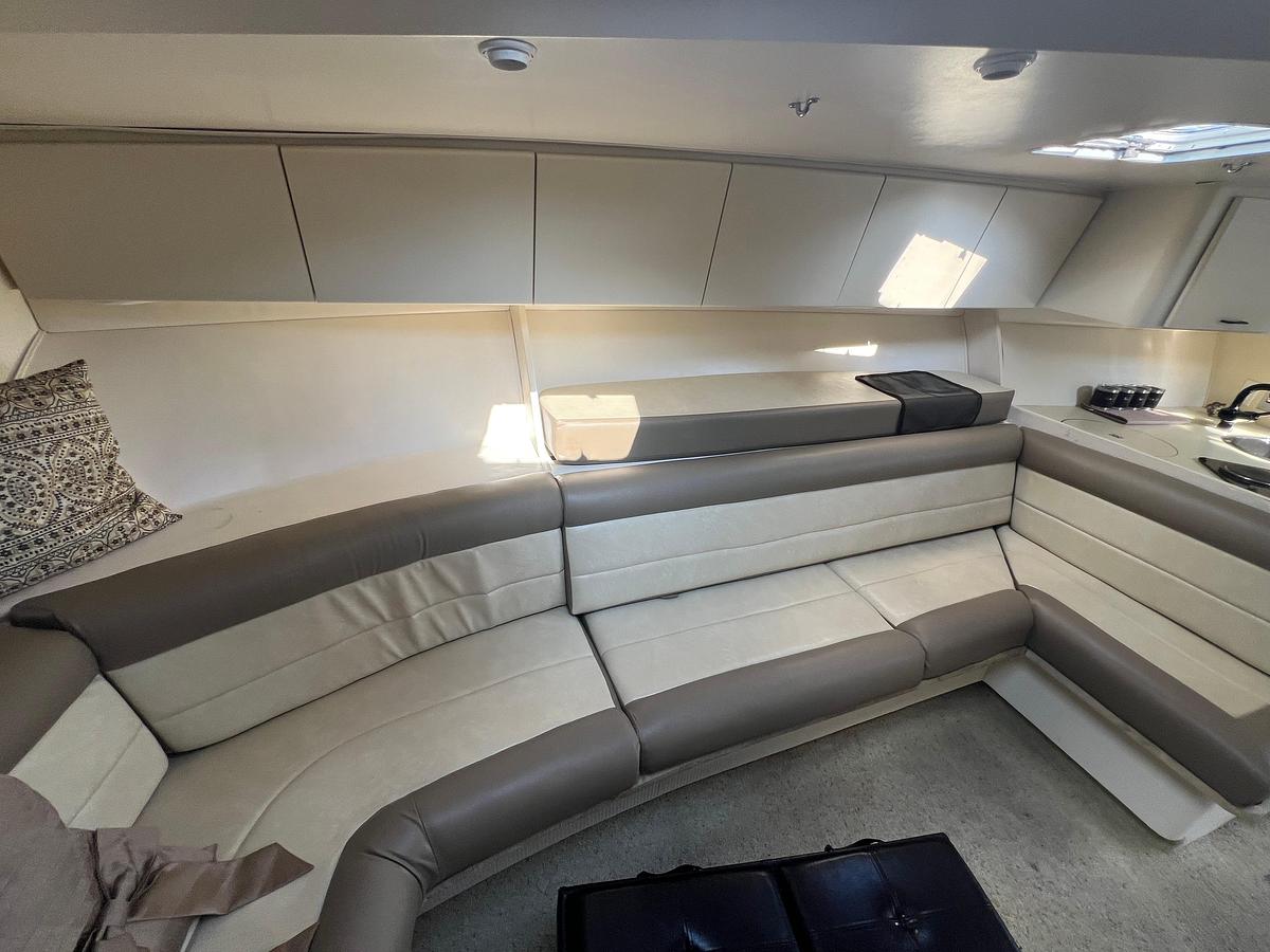 Used 1990 Trojan 11 Meter Express | 38ft