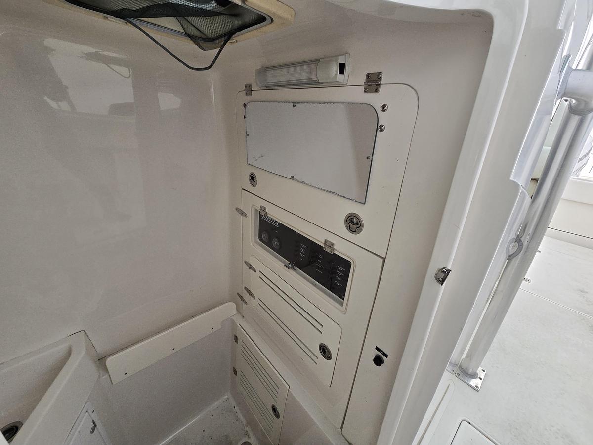 Used 2010 Jupiter 34 FS | 34ft