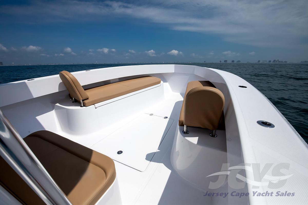 Used 2025 Bahama 37 Super Center Console