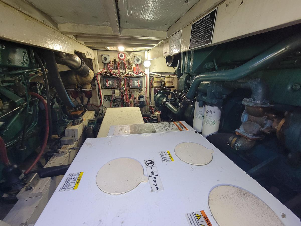 Used 1998 Custom Carolina 45 Willis Boatworks | 45ft