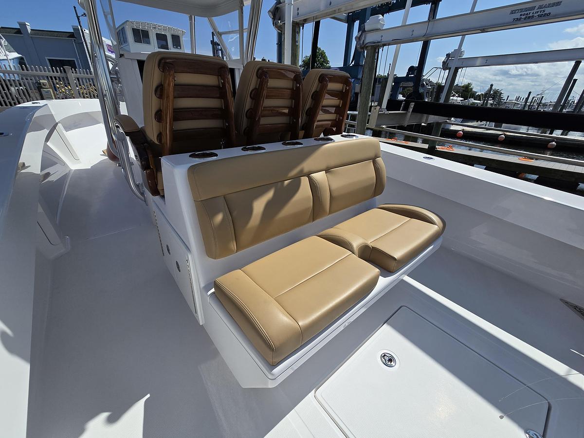 Used 2025 35 Bahama Super Center Console - 35ft