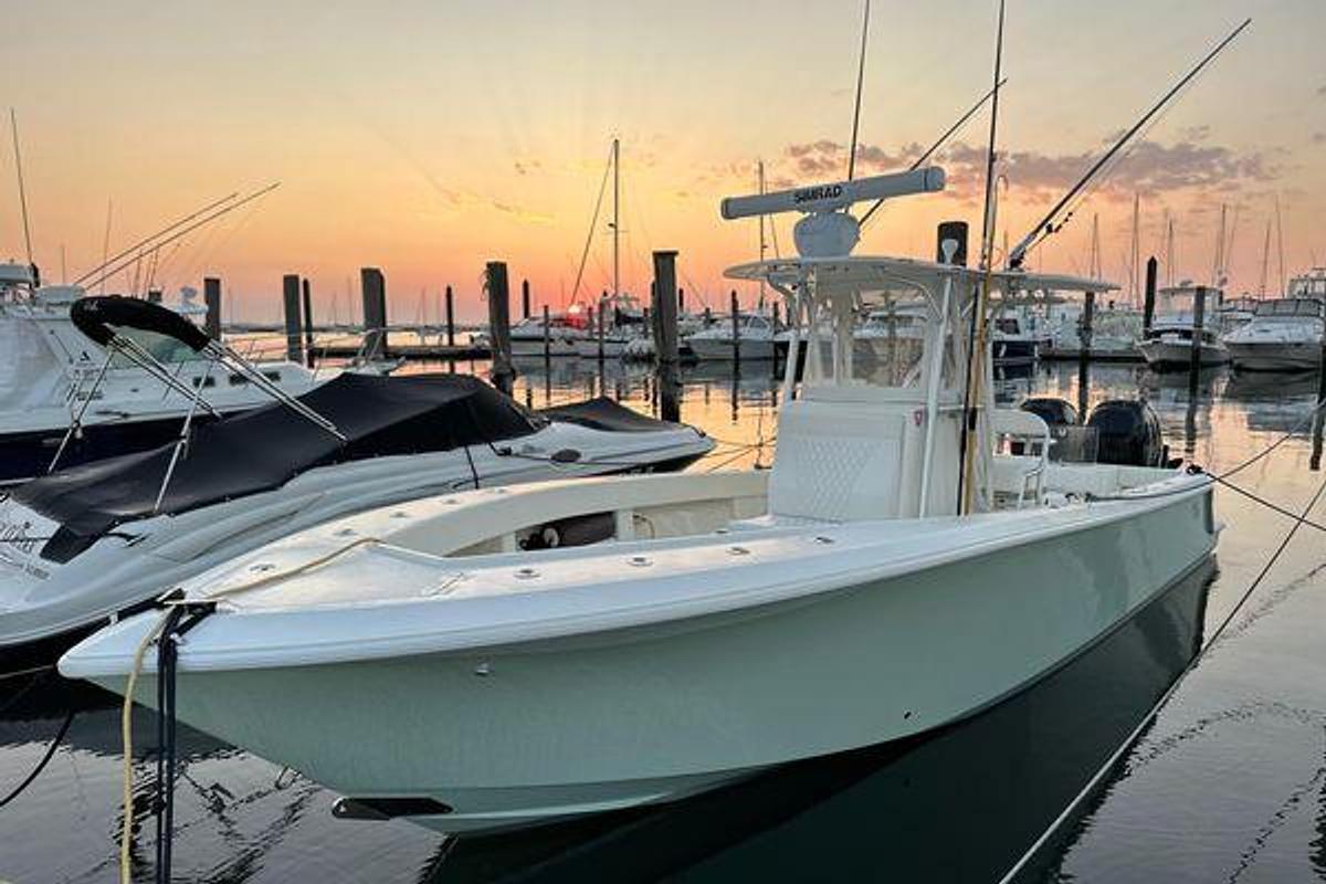 Used 2014 SeaVee 290B | 29ft