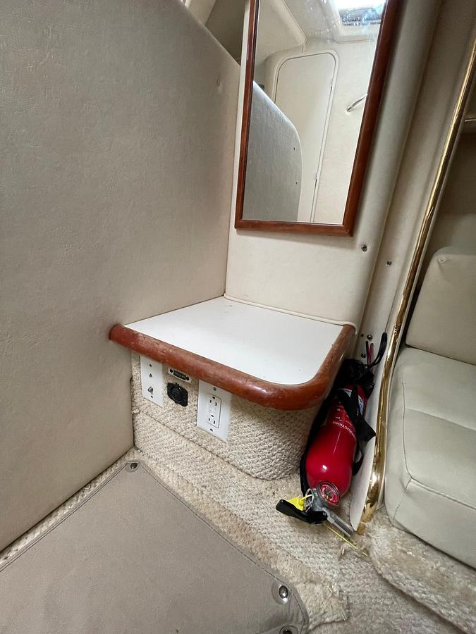 Used 2001 Sea Ray 310 Sundancer | 31ft