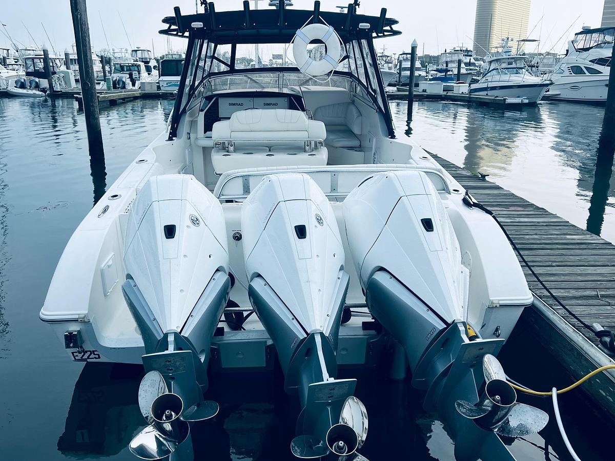 Used 2004 Fountain 38 LX | 38ft