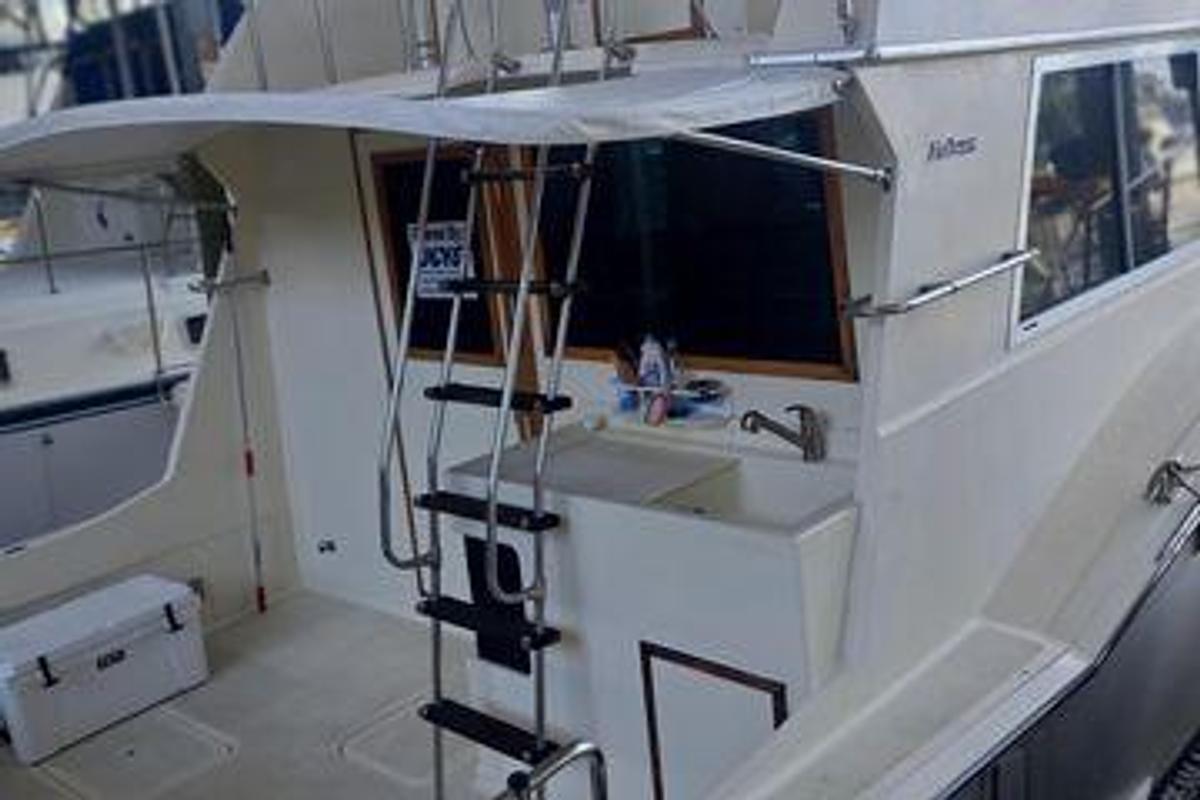 Used 1978 Hatteras 37 Convertible | 37ft