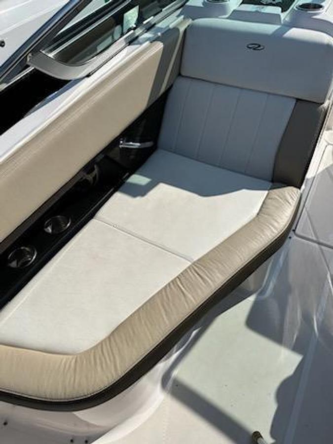 Used 2014 Regal 2700 Bowrider | 27ft