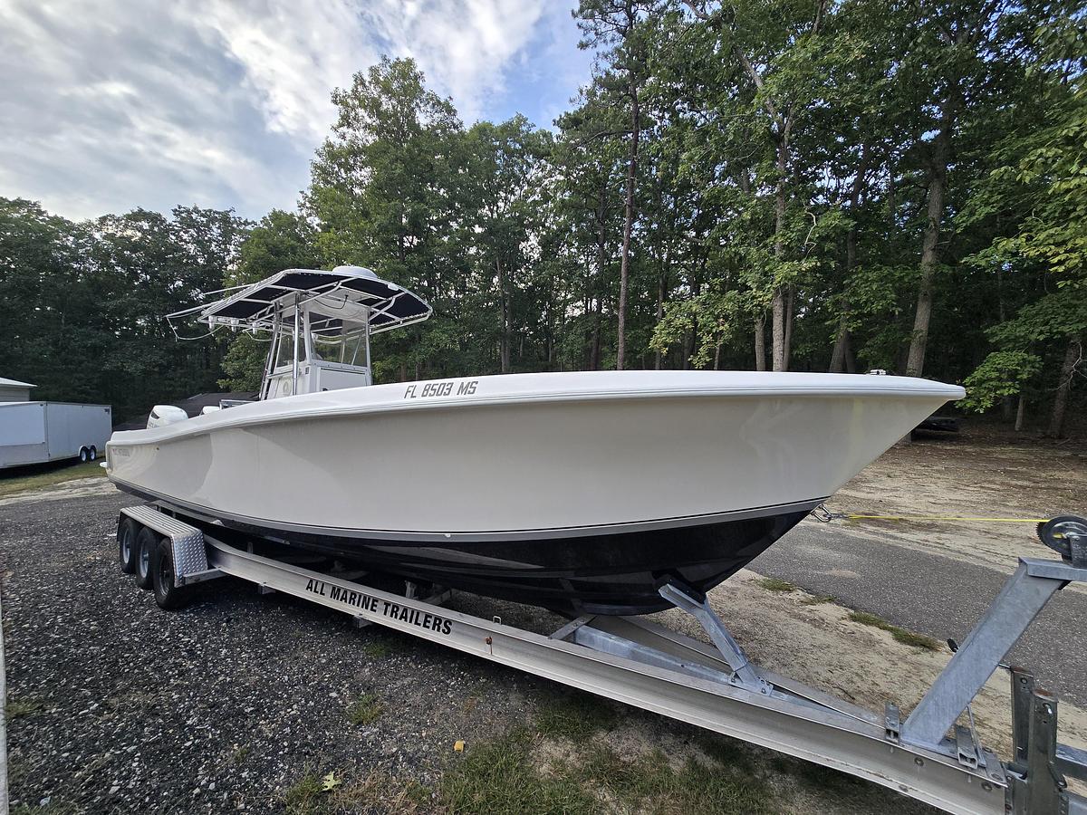 Used 2004 31' Contender Open | 31ft