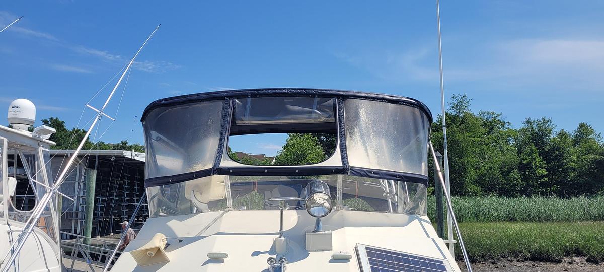 Used 1976 Hatteras 38 DC | 38ft