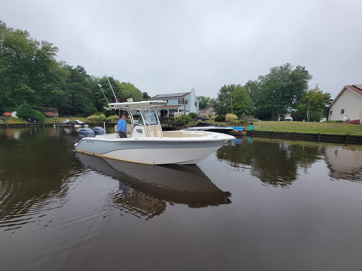 Used 2016 Sea Fox 266 Commander | 26ft