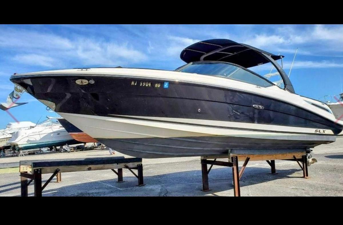 Used 2015 Sea Ray 270 SLX | 27ft