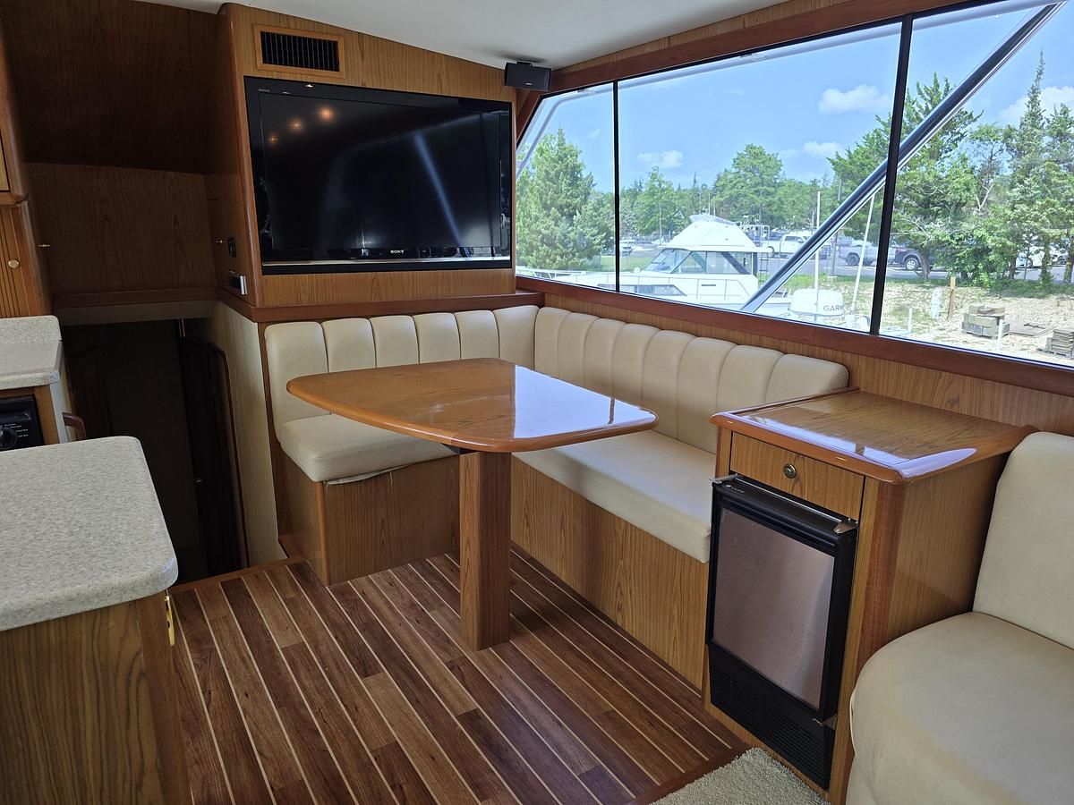 Used 1986 Ocean Yachts Super Sport | 55ft