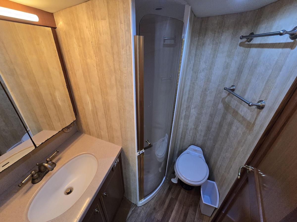 Used 2004 Ocean Yachts 50 Super Sport | 50ft