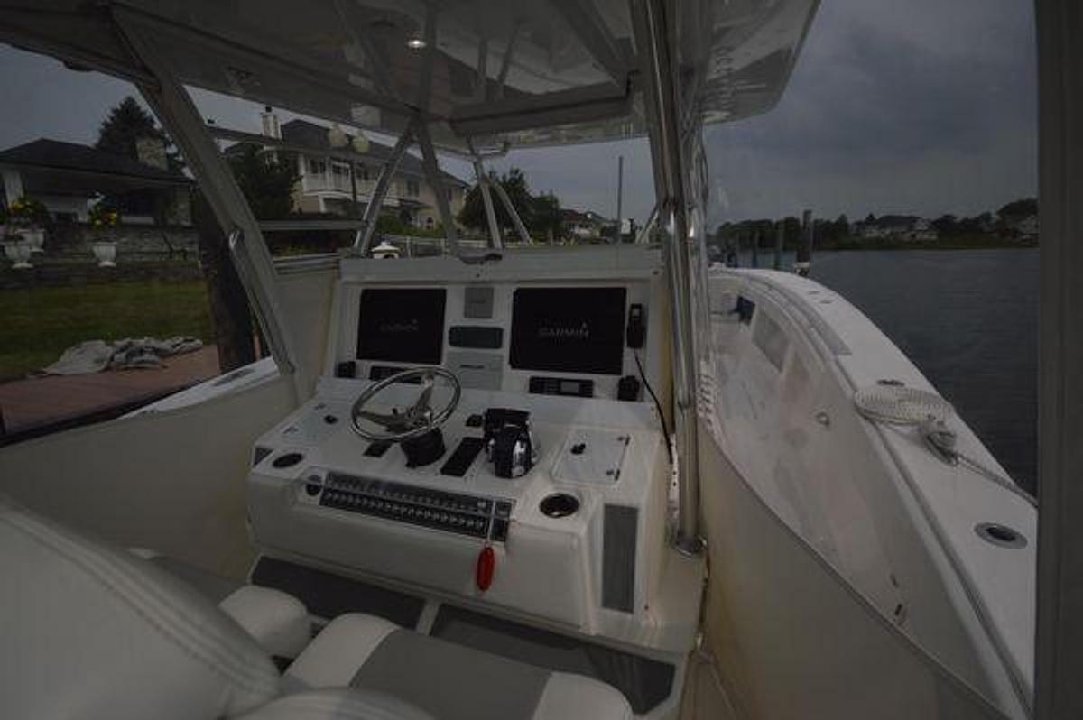 Used 2018 43' Invincible 43 Open Fisherman | 43ft