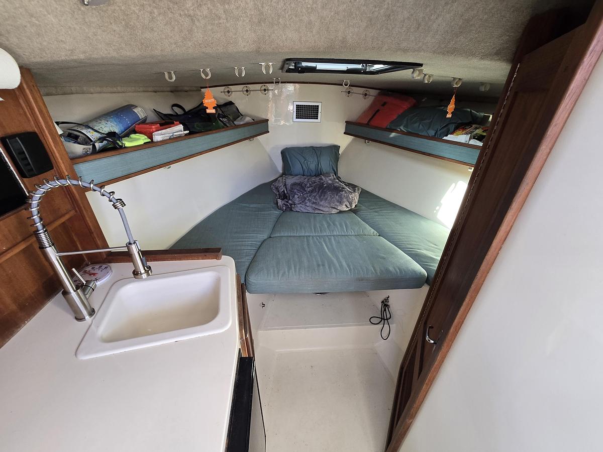 Used 2002 Carolina Classic 28 Express | 28ft