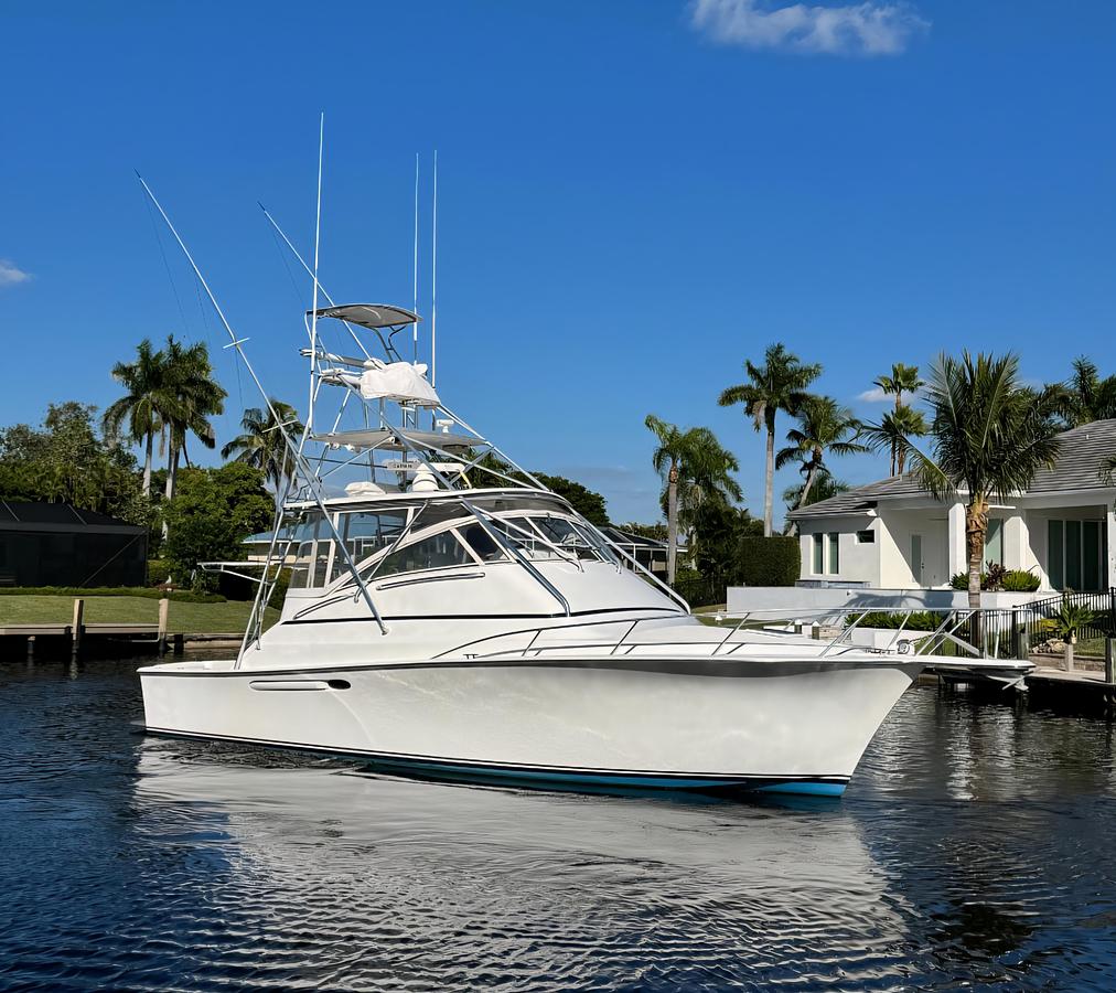 Used 1999 40' Ocean Yachts Open