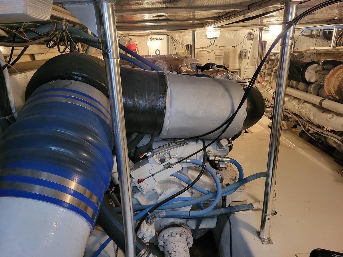 Used 1986 Ocean Yachts 55 Super Sport | 55ft