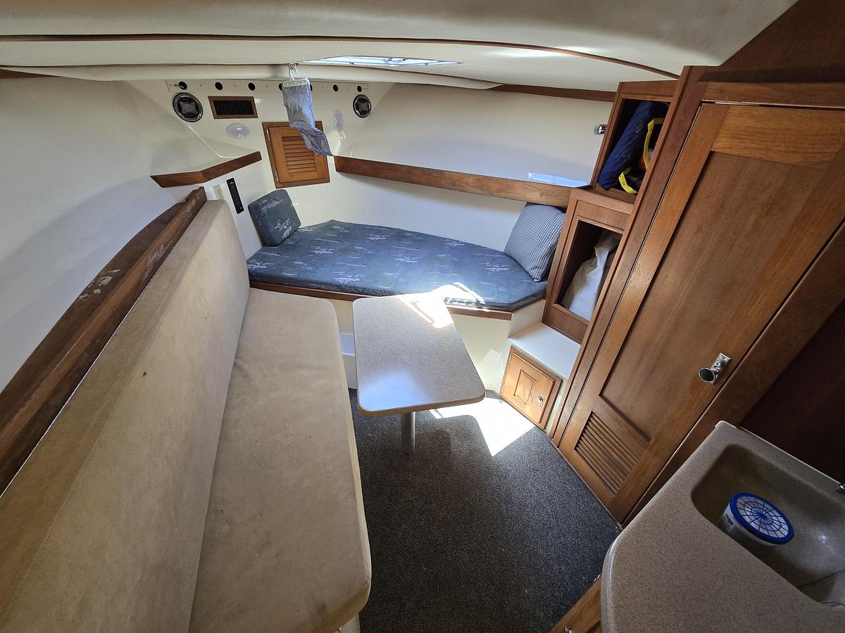 Used 2003 Albemarle 305 Express Fisherman | 30'