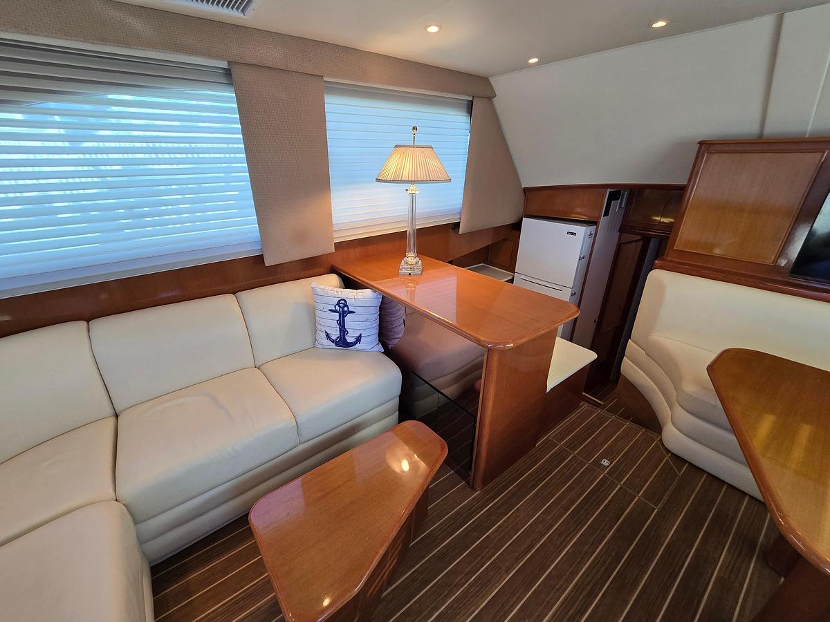 Used 2000 Post 47 Convertible Post Yachts | 47ft