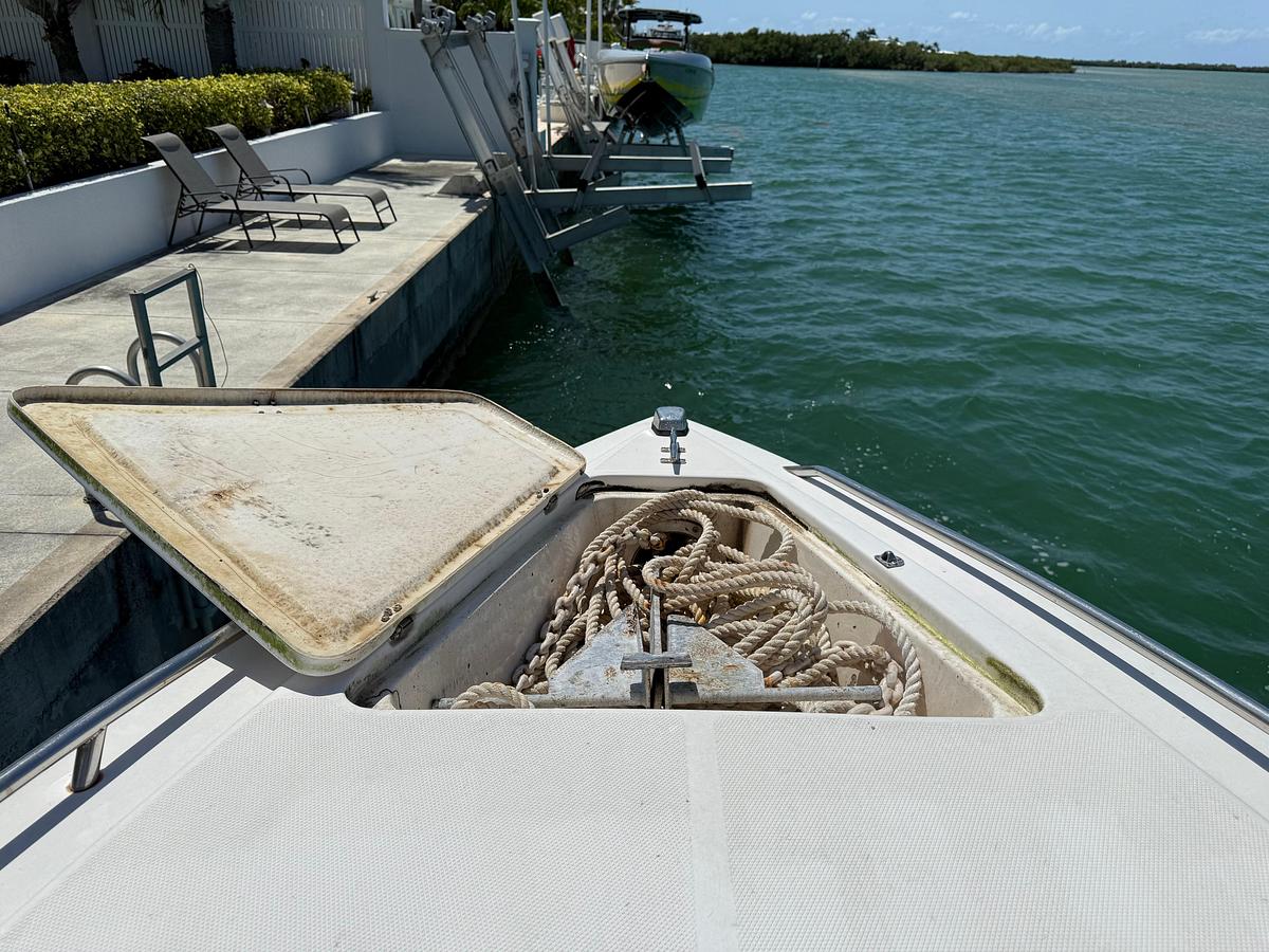 Used 1998 Wellcraft Scarab 302 | 30ft