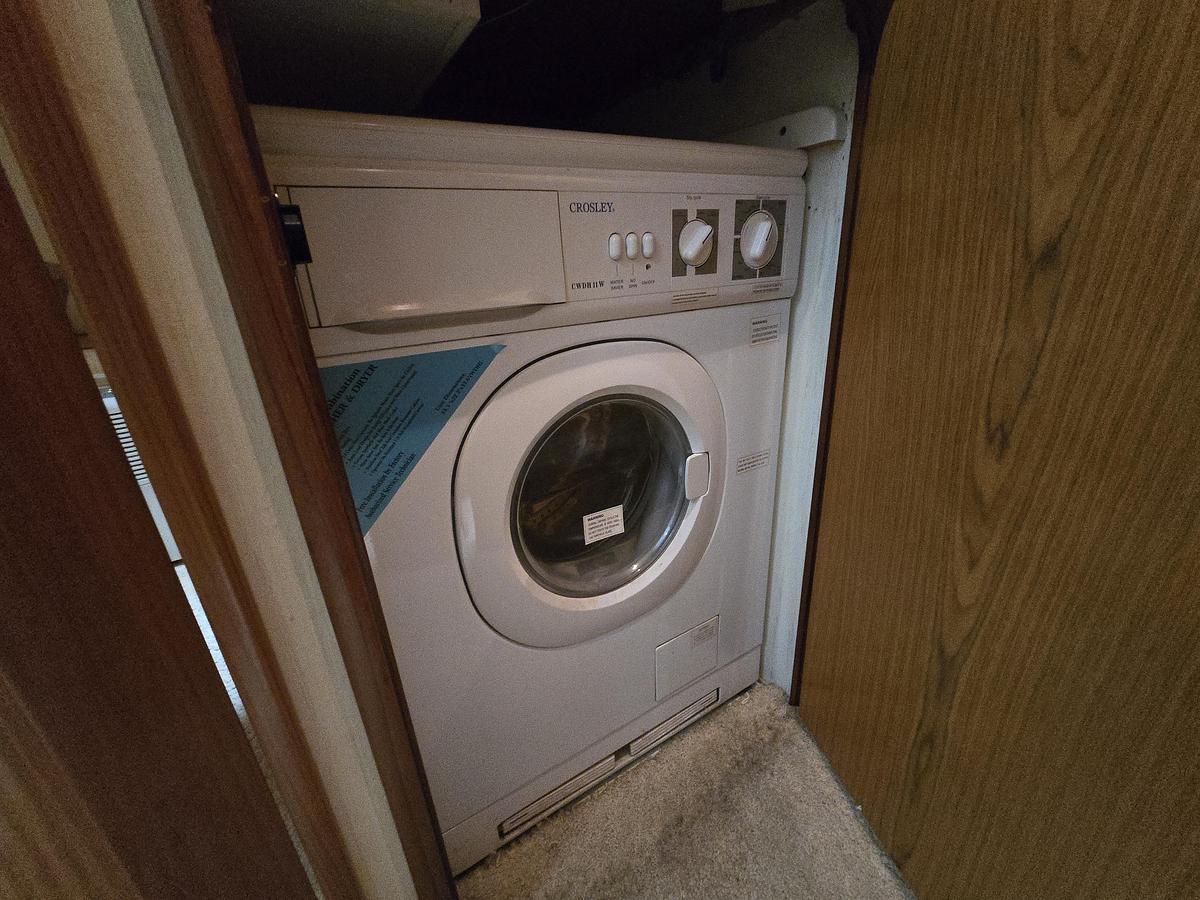 Used 1986 Ocean Yachts Super Sport | 55ft