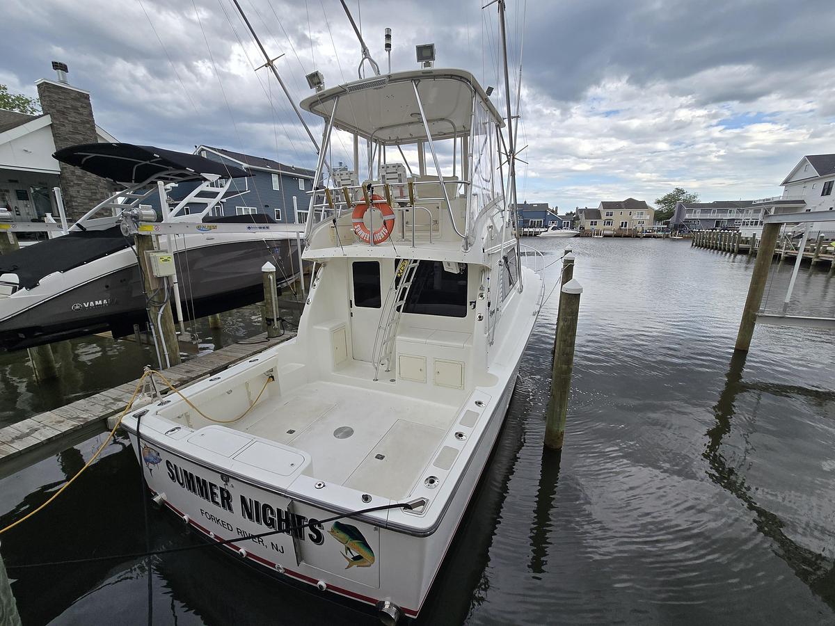 Used 2003 35' Henriques Sportfisherman Flybridge | 35ft