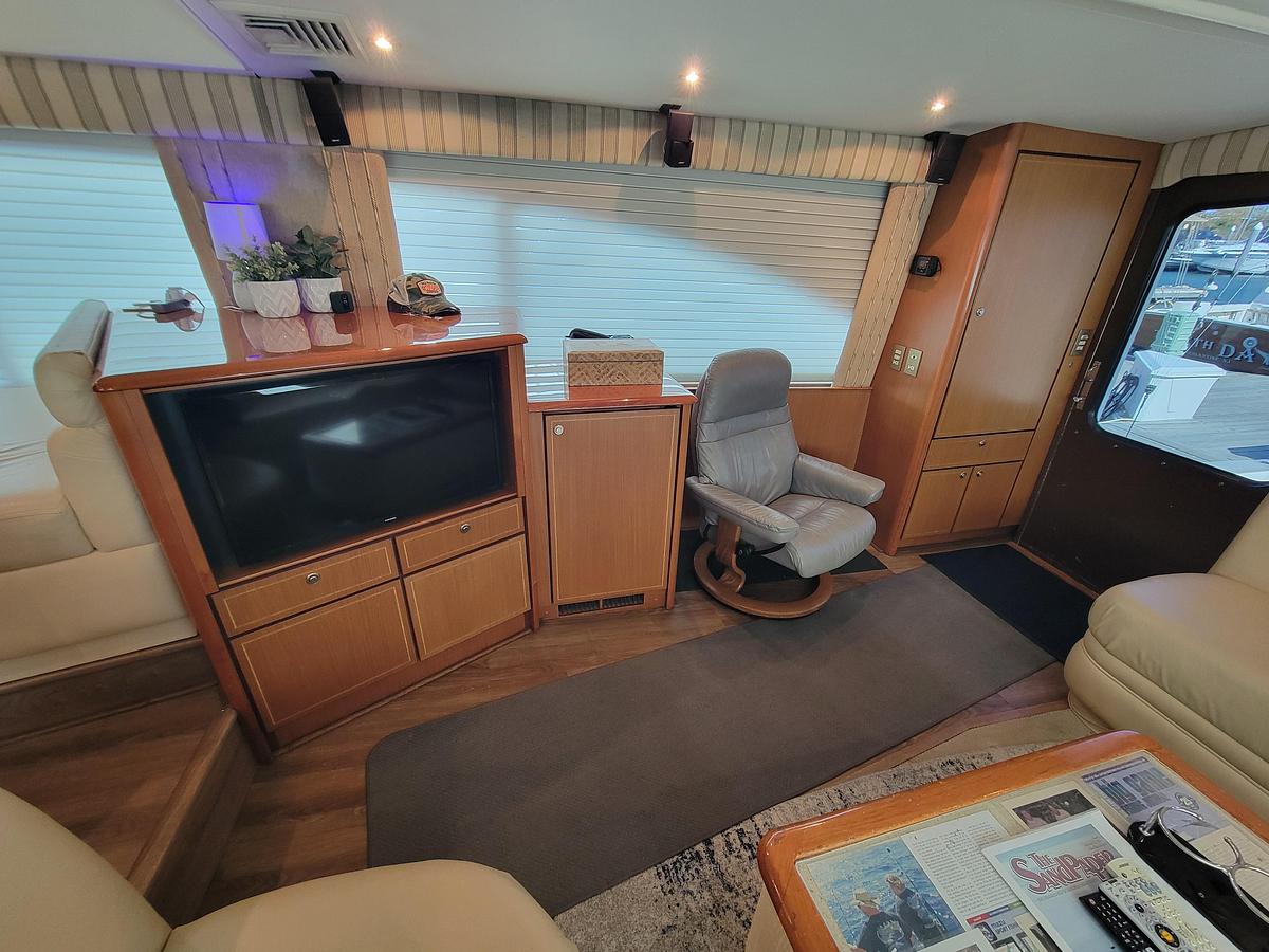 Used 2005 Ocean Yachts 57 Super Sport | 57ft