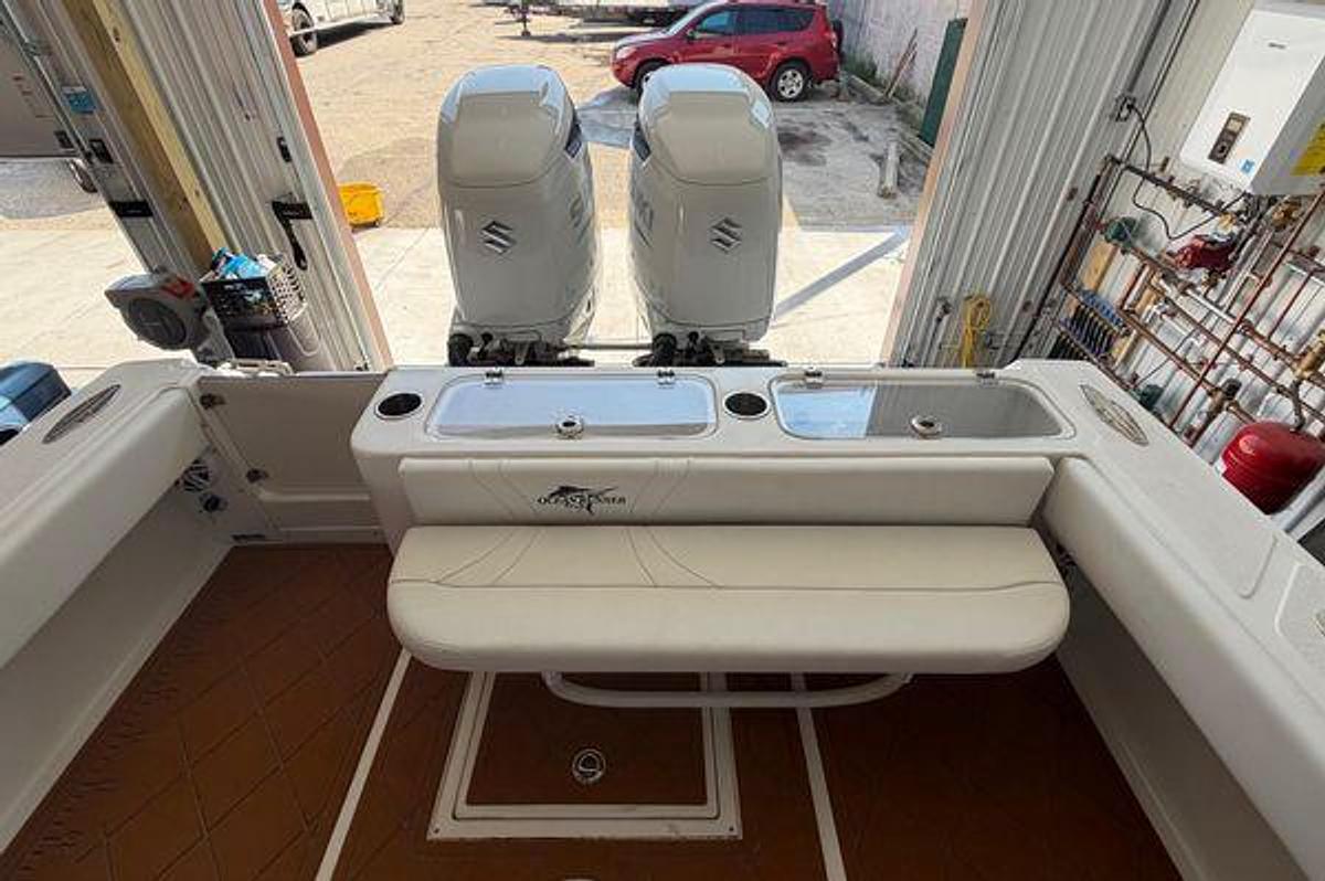 Used 2023 29' Ocean Runner 2 | 29ft