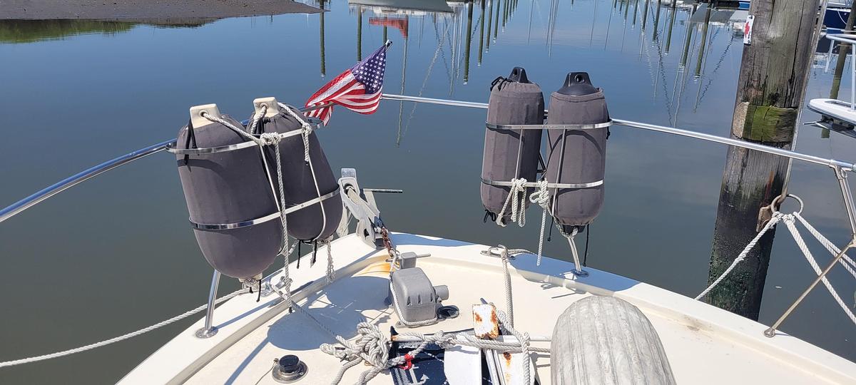 Used 1976 Hatteras 38 DC | 38ft