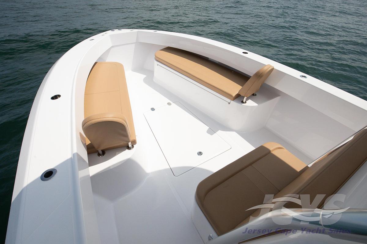 Used 2025 Bahama 37 Super Center Console