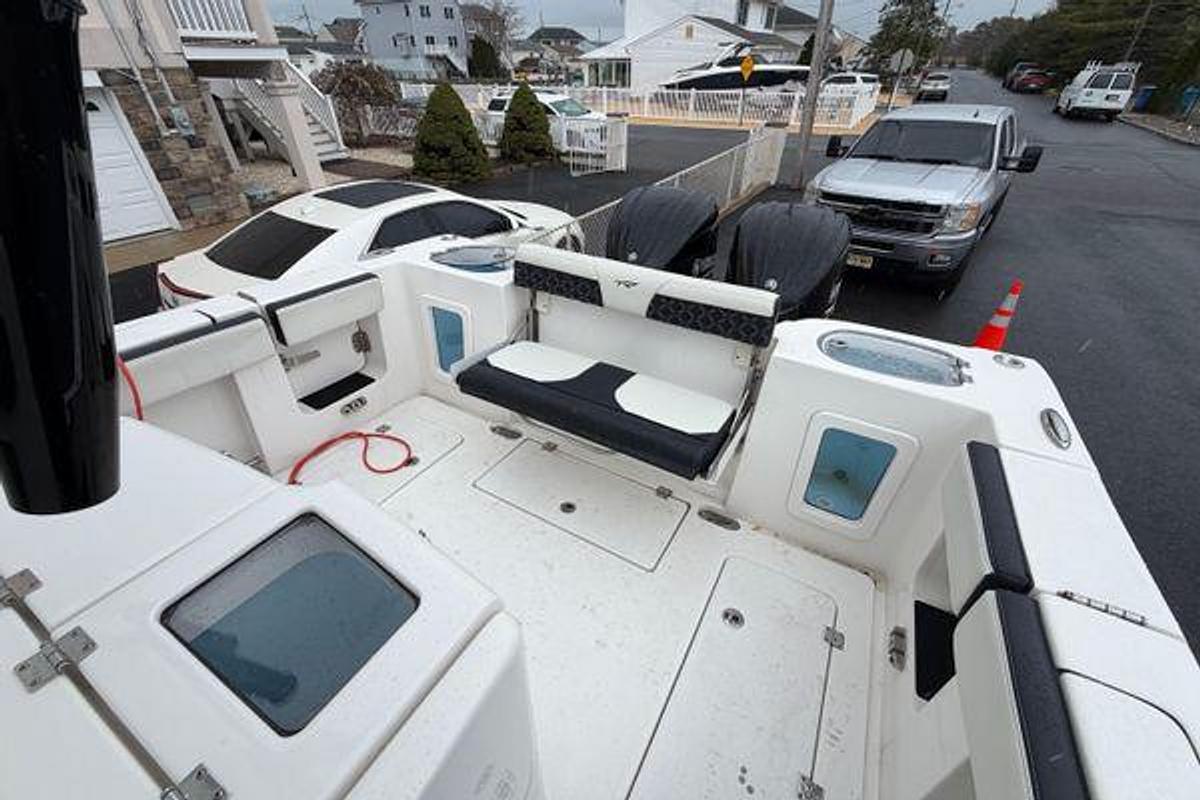 Used 2023 Tidewater 282 CC Adventure Bluewater | 28ft