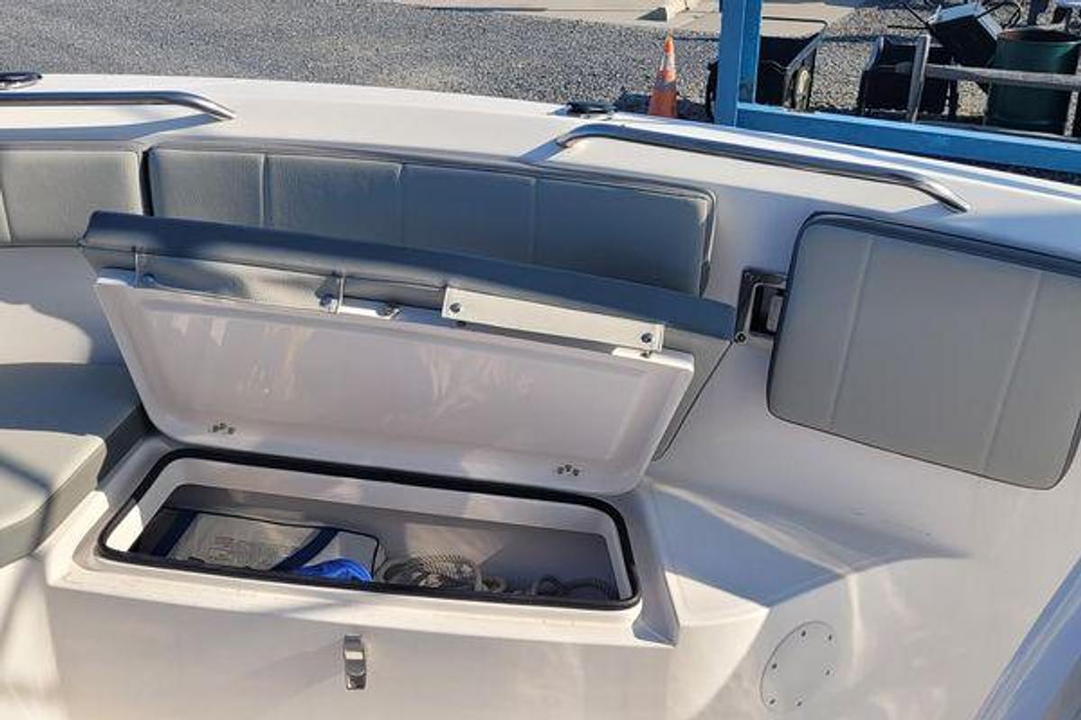 Used 2022 21' Aquasport 2100 Center Console | 21ft