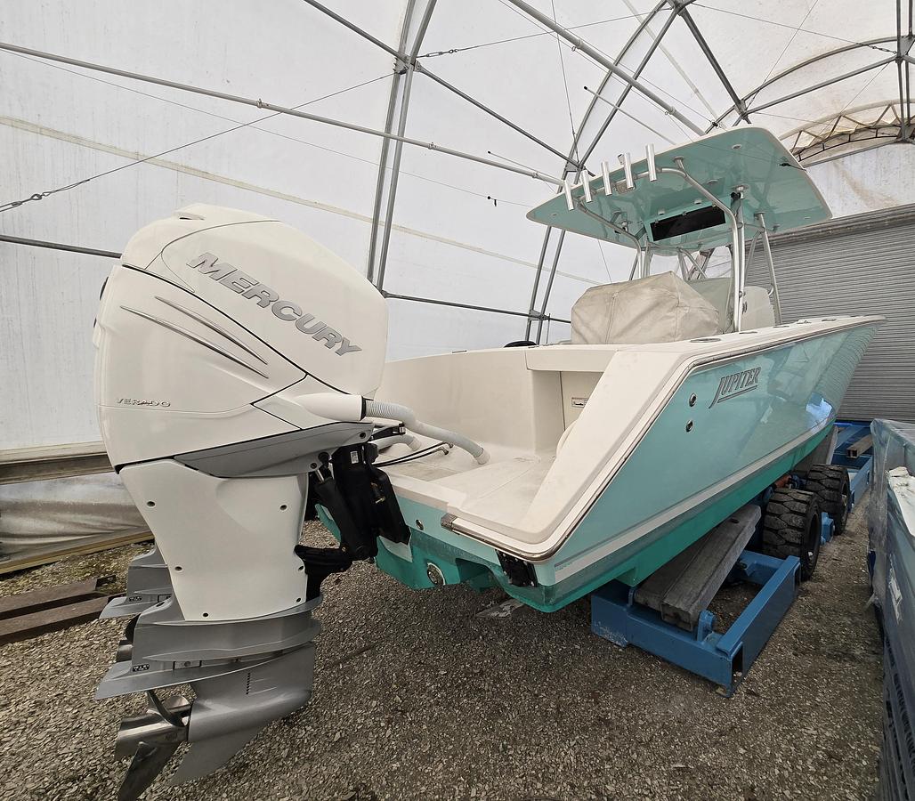 Used 2010 Jupiter 34 FS | 34ft