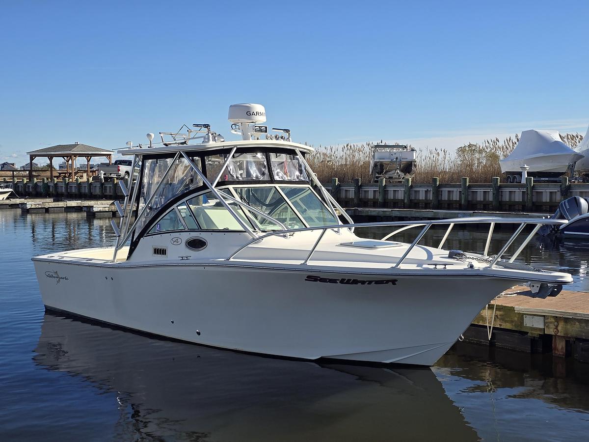 Used 2006 Albemarle 268 Express | 26ft