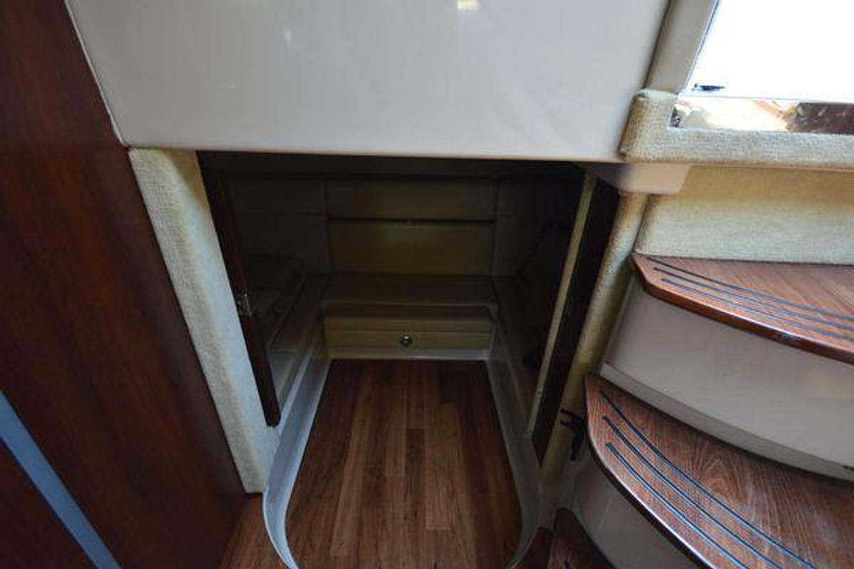Used 2012 33' Chaparral 330 Signature | 33ft