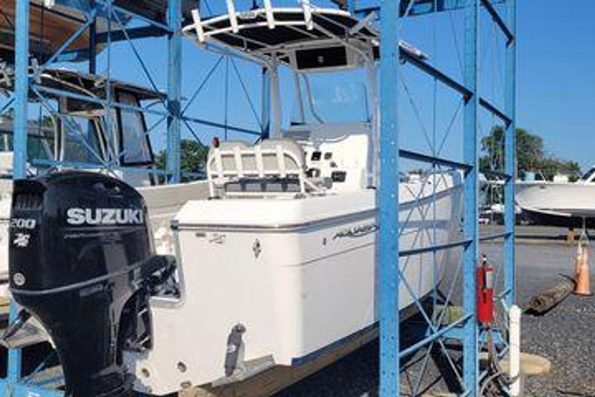 Used 2022 21' Aquasport 2100 Center Console | 21ft
