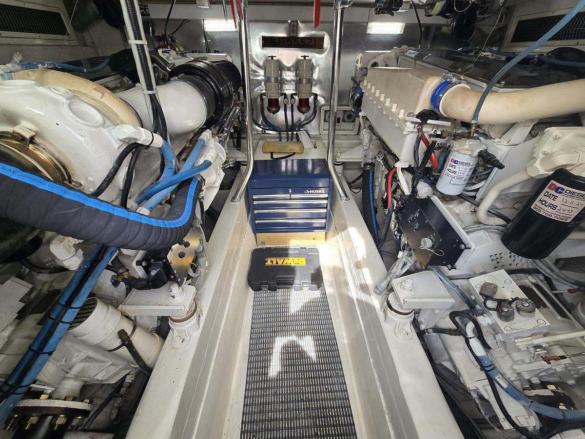 Used 2004 Ocean Yachts 50 Super Sport | 50ft