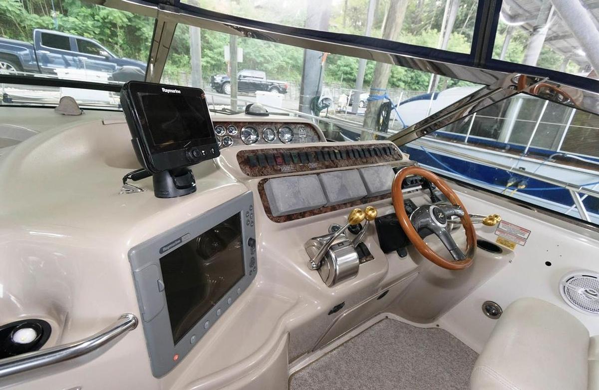 Used 1999 40' Sea Ray 400 Sundancer | 40ft