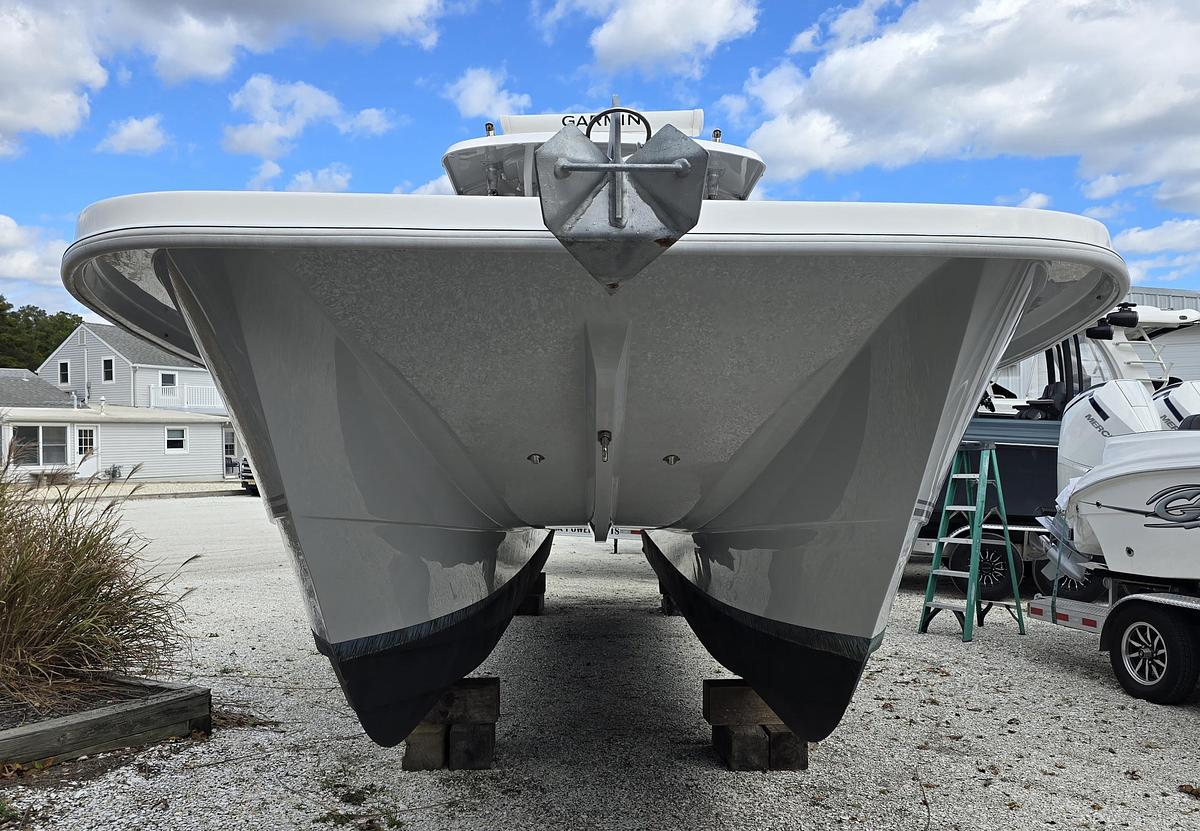 Used 2021 Twin Vee 310 CC | 31ft