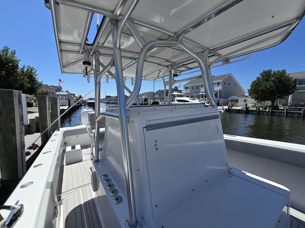 Used 2004 SeaVee 340B | 34ft
