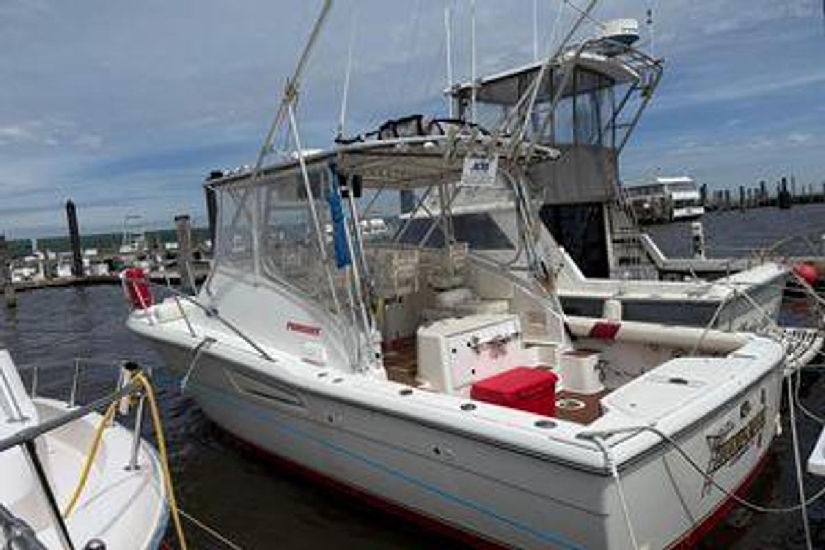 Used 2001 30' Pursuit 3000 Offshore | 30ft
